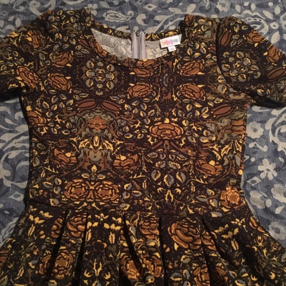 EUC xsmall Amelia
